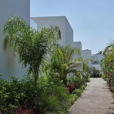Atlantica Sungarden Park Szálloda Ajía Nápa